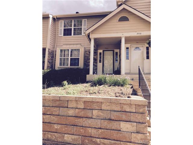 267 Carmel Woods, Ellisville, MO 63021 photo 1