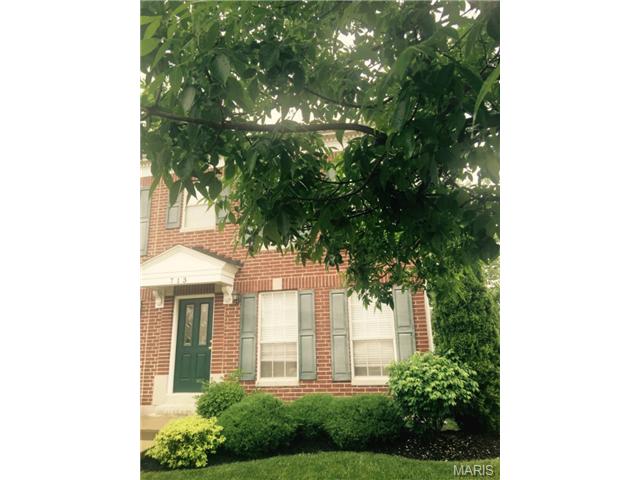 713 Hyde, O'fallon, MO 63366 photo 2