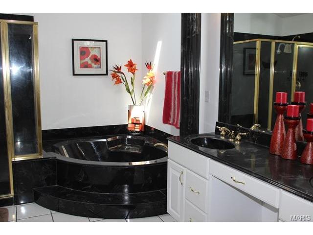 3084 Devilla Trl, Saint Charles, MO 63301 photo 32