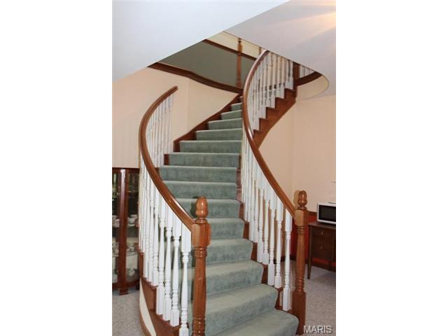 3084 Devilla Trl, Saint Charles, MO 63301 photo 17