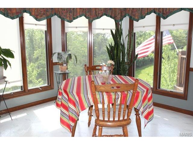 3084 Devilla Trl, Saint Charles, MO 63301 photo 2