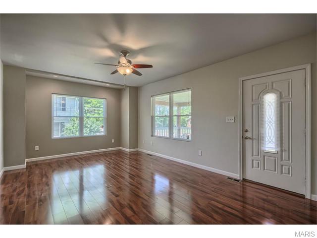 3214 Fee Fee Rd, Bridgeton, MO 63044 photo 3