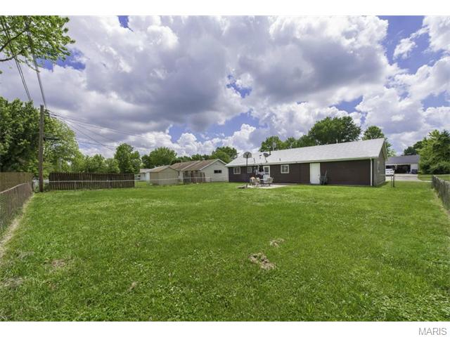 405 Saint Joseph Ave, O'fallon, MO 63366 photo 15
