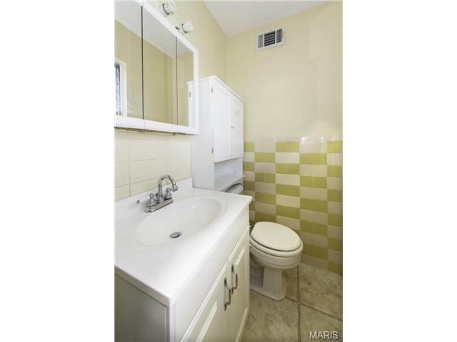 405 Saint Joseph Ave, O'fallon, MO 63366 photo 10