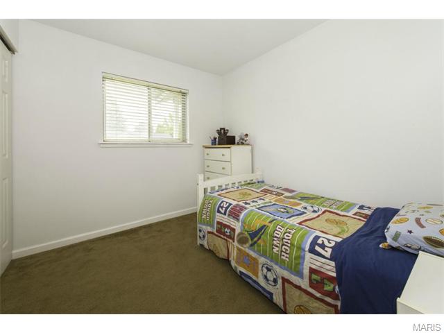 405 Saint Joseph Ave, O'fallon, MO 63366 photo 12