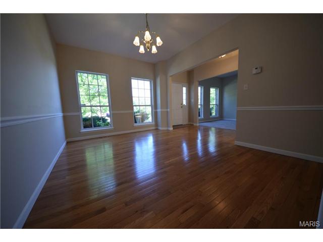 800 Legends View Dr, Eureka, MO 63025 photo 11