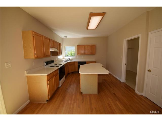 800 Legends View Dr, Eureka, MO 63025 photo 14