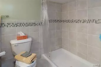 5338 Devonshire Ave, Saint Louis, MO 63109 photo 25