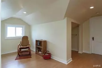 5338 Devonshire Ave, Saint Louis, MO 63109 photo 21