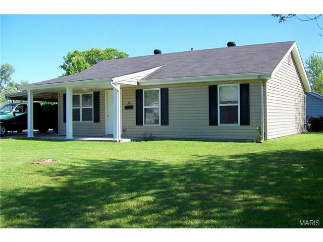 402 St John Dr, O'fallon, MO 63366 photo 1