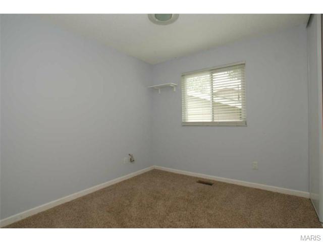 1013 Shadowoak, Ballwin, MO 63021 photo 9