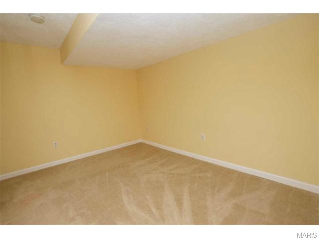 1013 Shadowoak, Ballwin, MO 63021 photo 13