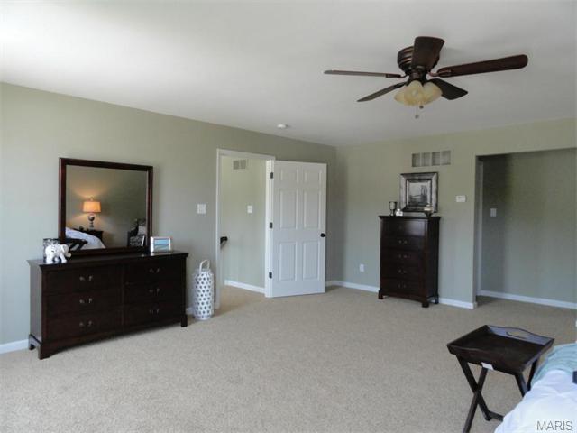 433 Rascal Xing, O'fallon, MO 63366 photo 16