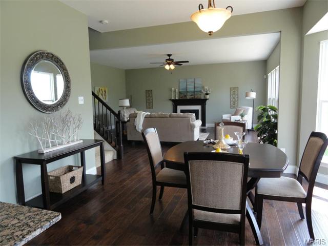 433 Rascal Xing, O'fallon, MO 63366 photo 13
