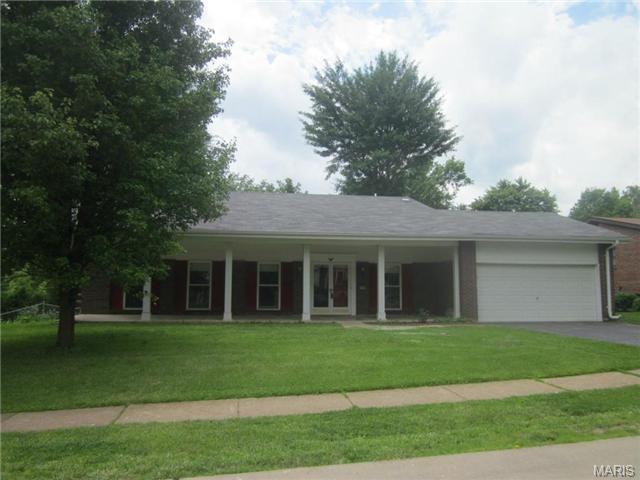 1208 Auber Dr, Ballwin, MO 63011 photo 1