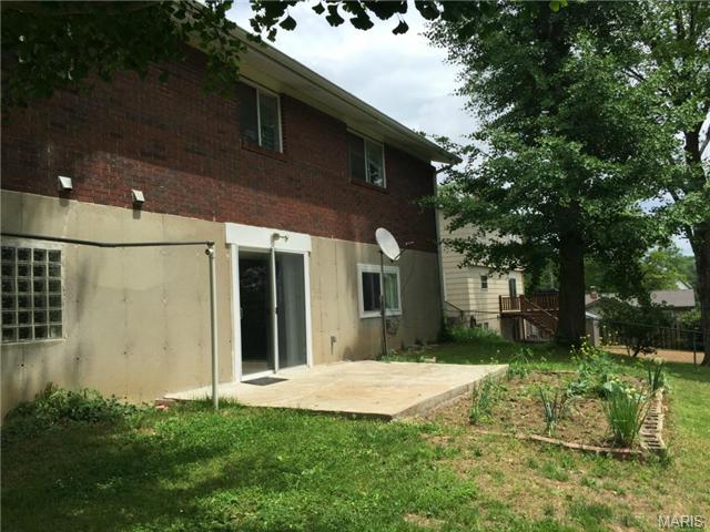 1208 Auber Dr, Ballwin, MO 63011 photo 21