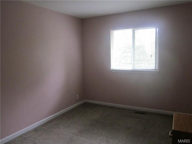 1208 Auber Dr, Ballwin, MO 63011 photo 15