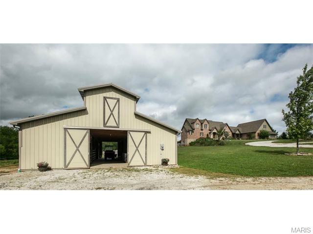 2083 Eisenbath Rd, O'fallon, MO 63366 photo 7