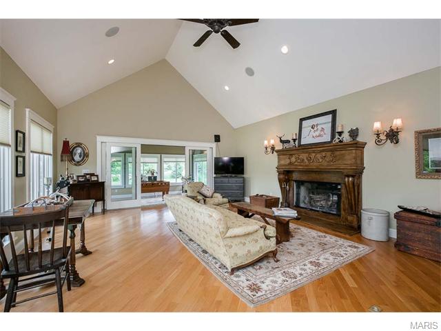 2083 Eisenbath Rd, O'fallon, MO 63366 photo 22