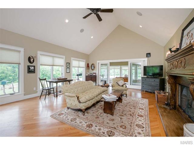 2083 Eisenbath Rd, O'fallon, MO 63366 photo 23