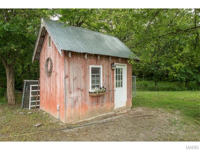 2083 Eisenbath Rd, O'fallon, MO 63366 photo 11