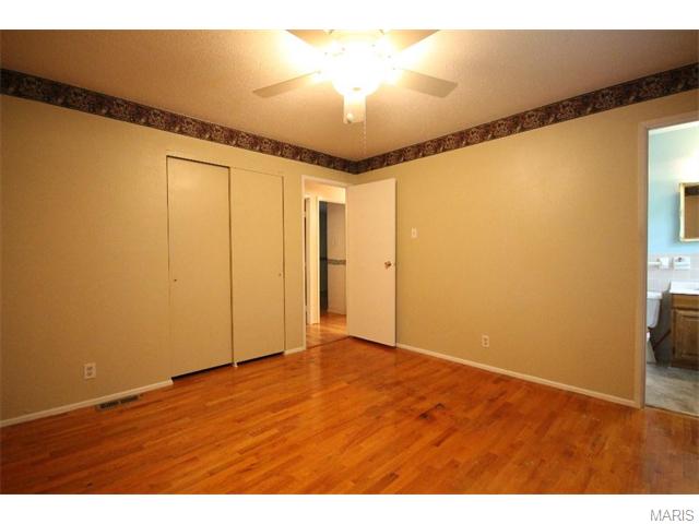 11245 Terry Ave, Bridgeton, MO 63044 photo 16