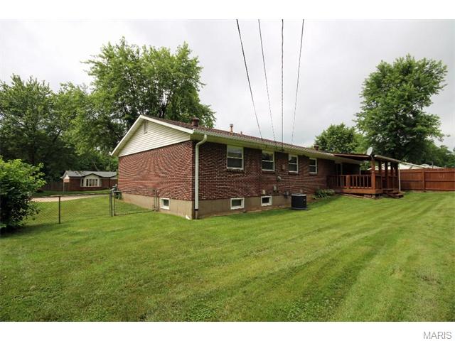 11245 Terry Ave, Bridgeton, MO 63044 photo 24