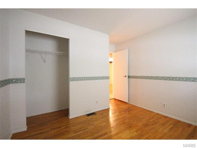 11245 Terry Ave, Bridgeton, MO 63044 photo 21