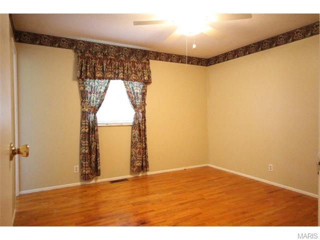11245 Terry Ave, Bridgeton, MO 63044 photo 15