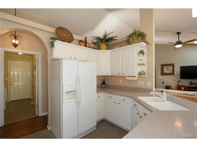 4 Legacy Ct, O'fallon, MO 63366 photo 12