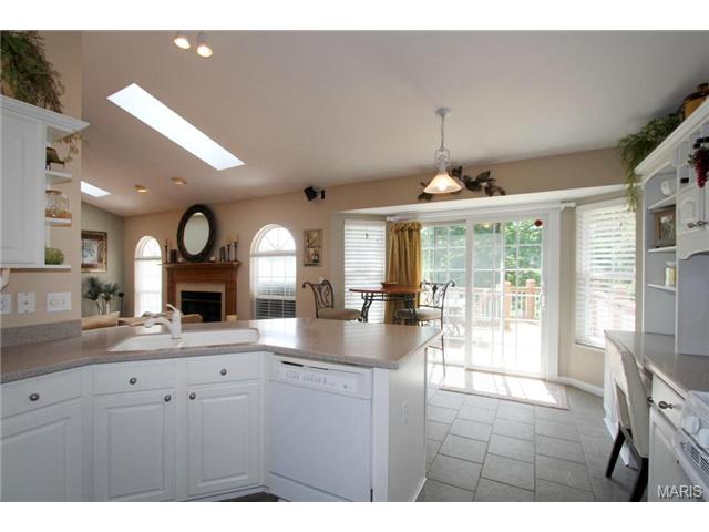 4 Legacy Ct, O'fallon, MO 63366 photo 14