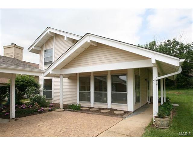 437 Far Hill Dr, Ballwin, MO 63021 photo 13
