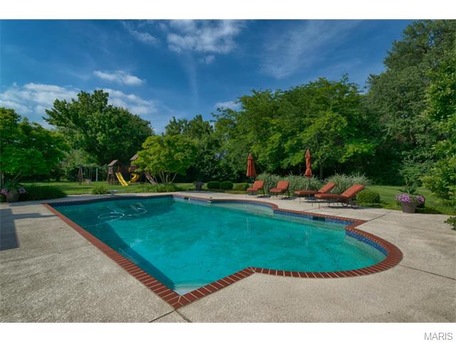 10 Frontenac Pl, Frontenac, MO 63131 photo 56