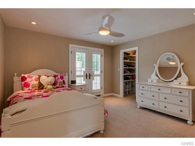 10 Frontenac Pl, Frontenac, MO 63131 photo 40