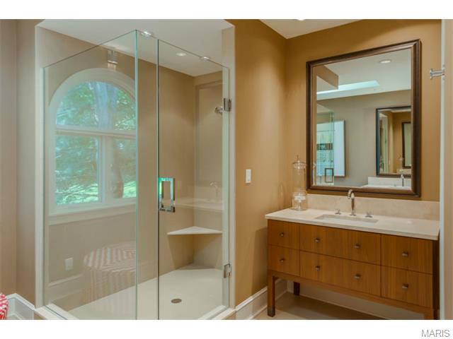 10 Frontenac Pl, Frontenac, MO 63131 photo 36