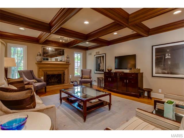 10 Frontenac Pl, Frontenac, MO 63131 photo 11