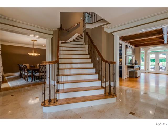 10 Frontenac Pl, Frontenac, MO 63131 photo 5