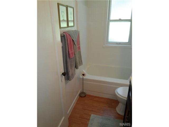 427 Robert Ave, Ferguson, MO 63135 photo 15