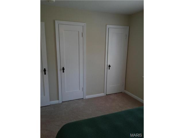 427 Robert Ave, Ferguson, MO 63135 photo 12
