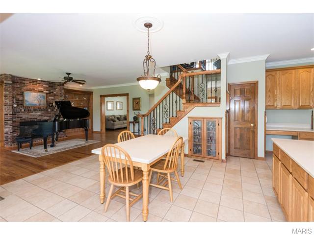 5165 Rosemount Dr, Weldon Spring, MO 63304 photo 8