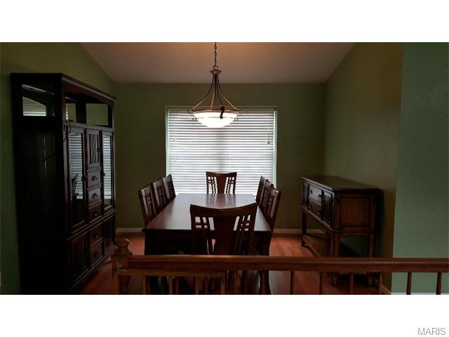 437 Melanie Mdws, Ballwin, MO 63021 photo 12