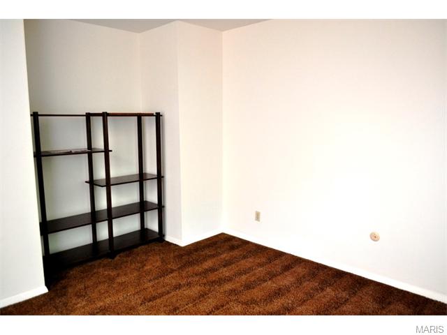 630 Painted Vis, Ballwin, MO 63021 photo 15
