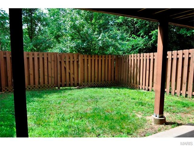 630 Painted Vis, Ballwin, MO 63021 photo 23