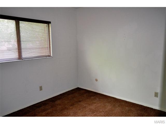 630 Painted Vis, Ballwin, MO 63021 photo 17