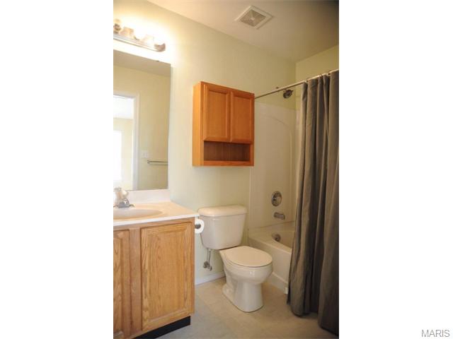 322 Tyndale, O'fallon, MO 63366 photo 10