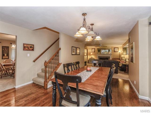 226 Arbor Crst, Ballwin, MO 63021 photo 9
