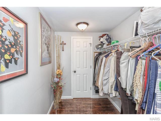 226 Arbor Crst, Ballwin, MO 63021 photo 46