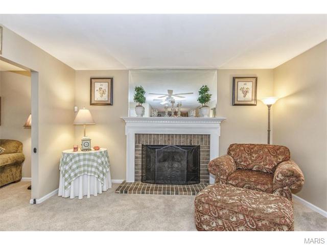 226 Arbor Crst, Ballwin, MO 63021 photo 15