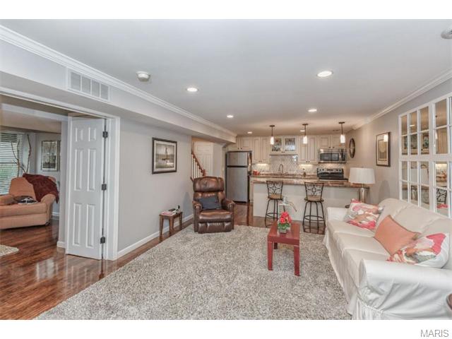 226 Arbor Crst, Ballwin, MO 63021 photo 36