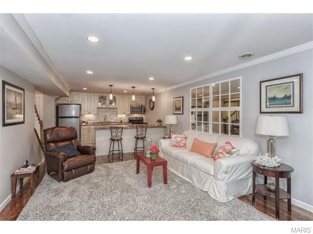 226 Arbor Crst, Ballwin, MO 63021 photo 33